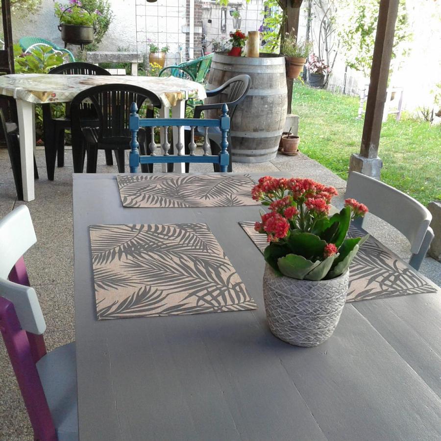 Le Coq En Pate Bed and Breakfast Romilly-sur-Seine Εξωτερικό φωτογραφία
